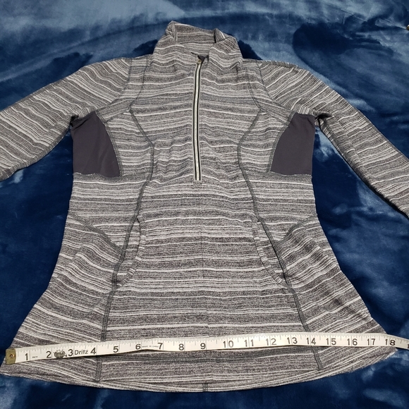 Lululemon Pace Setter Half Zip Size 6 - Picture 6 of 7